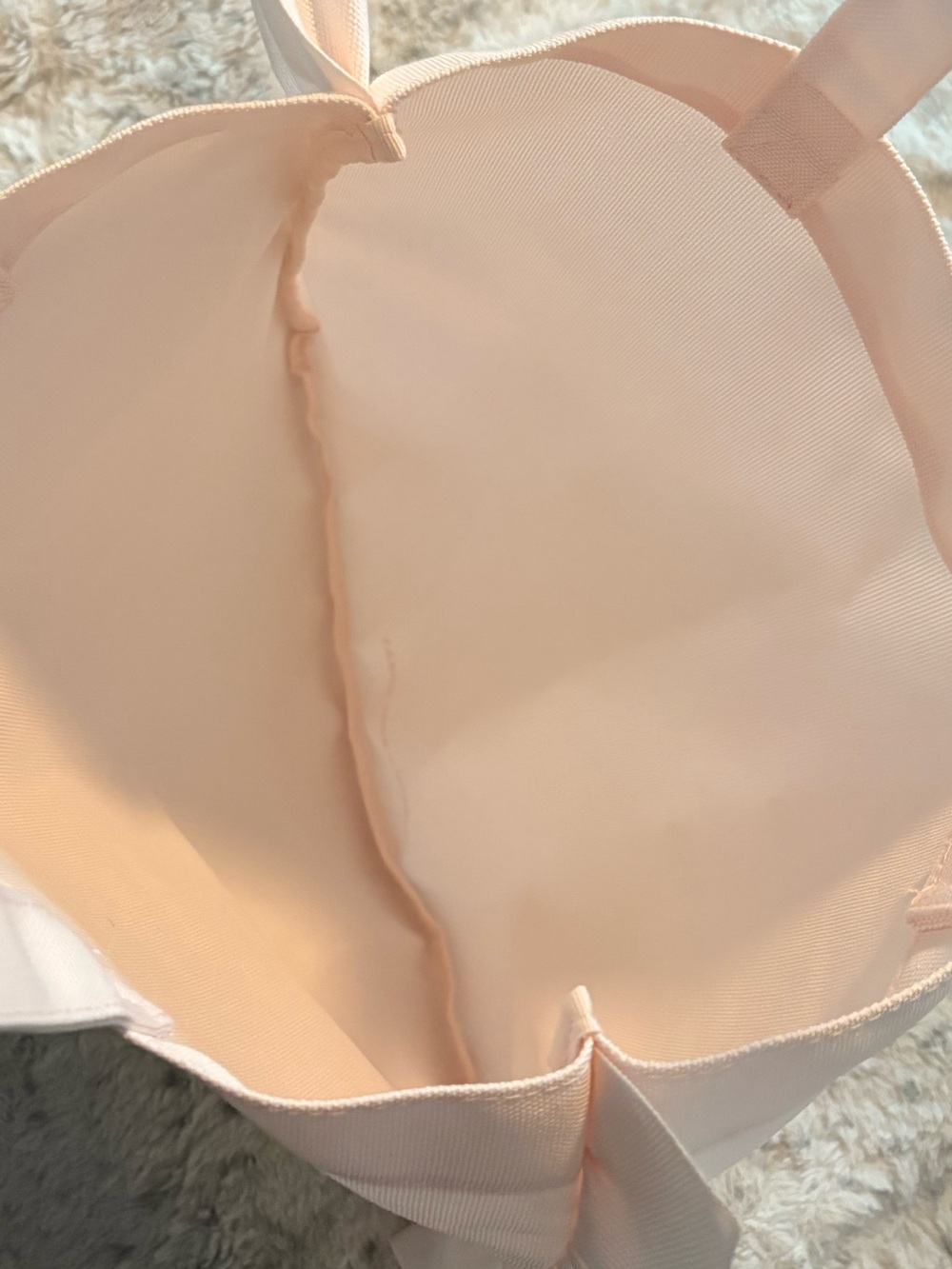 Bath & Body Works Light Pink Ruffle Tote - Picture 4 of 4